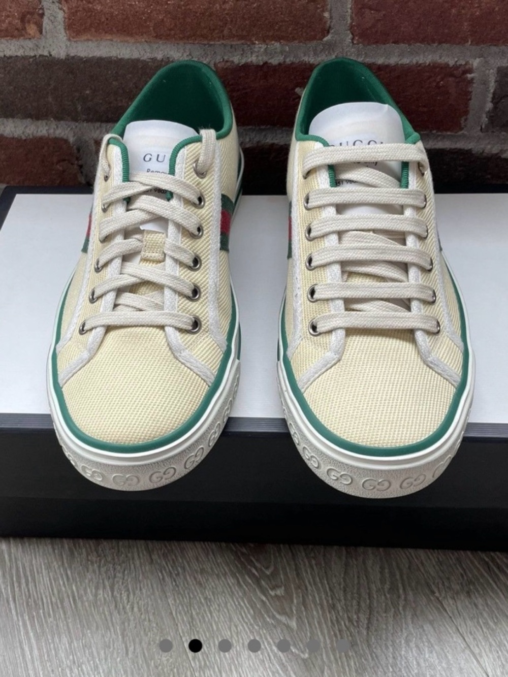 Gucci Cream Canvas Low-Top Sneakers with Green Trim and Red-Green Web